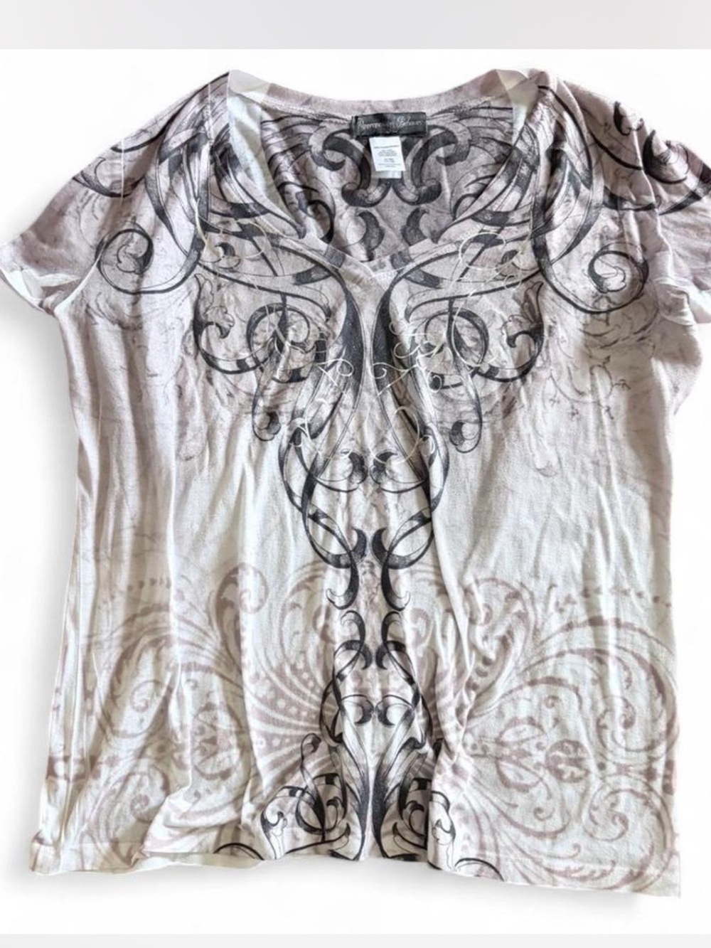 Women's V Neck Graphic Tee - Light Taupe with Black Scroll Print